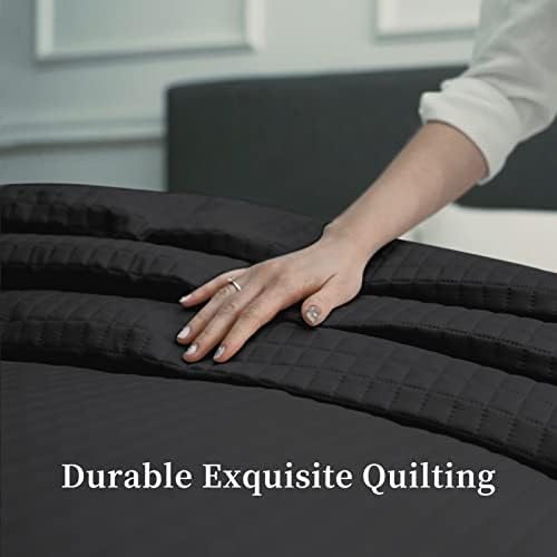 HollyHOME Luxury Checkered Bedspread King Size