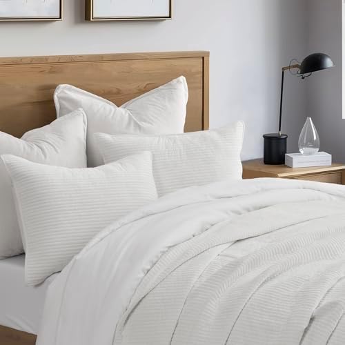 EVERGRACE Velvet Quilt Set King Size with 2 Shams 1