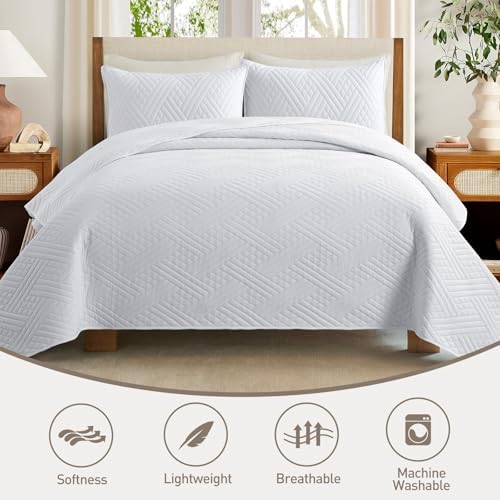 Safonory King Size Quilt Set - 106x96 White Striped Bedspread