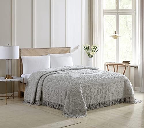 Beatrice Home Fashions Medallion Chenille Bedspread King Gray