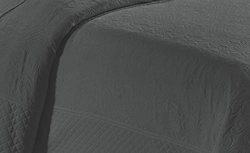 Home Collection 3 Piece Embossed Coverlet Bedspread Set 1