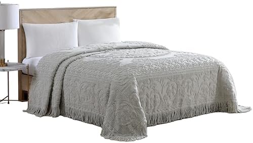 Beatrice Home Fashions Medallion Chenille Bedspread King Gray