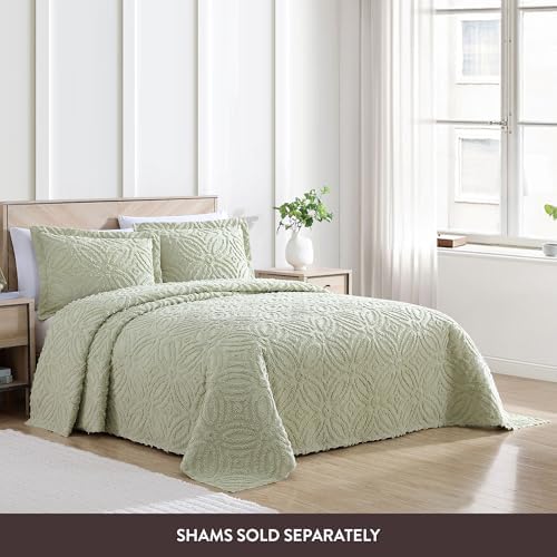 Beatrice Home Fashions Wedding Ring Chenille Bedspread Full Sage 1