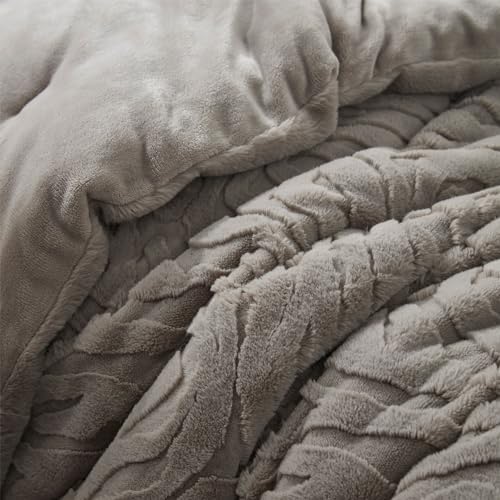 Byourbed Faded Zebra Twin XL Comforter Set 1