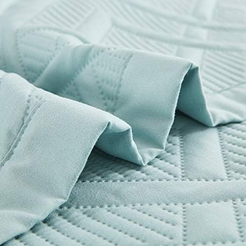 CHIXIN Queen Quilt Set - Geometric Seaglass Pattern Ultrasonic Quilting Reversible 4 Piece