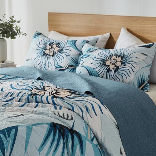 Yogeneg Light Blue Botanical King Quilt Set 3 Piece