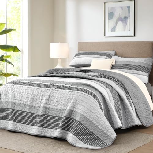 Djoymock Grey Striped Quilt Set 3 Piece Queen Size