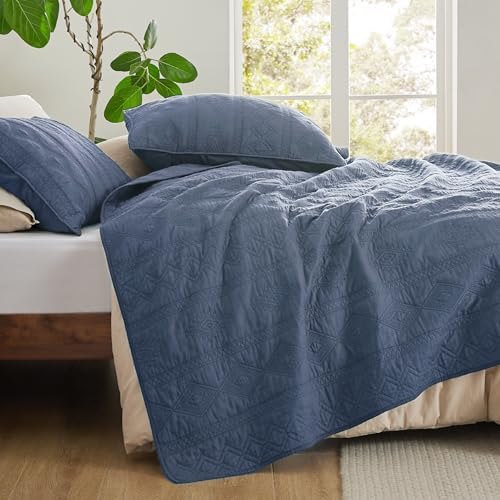 Bedsure 100 Cotton Quilt Set Queen Navy Blue Geometric 3-Piece