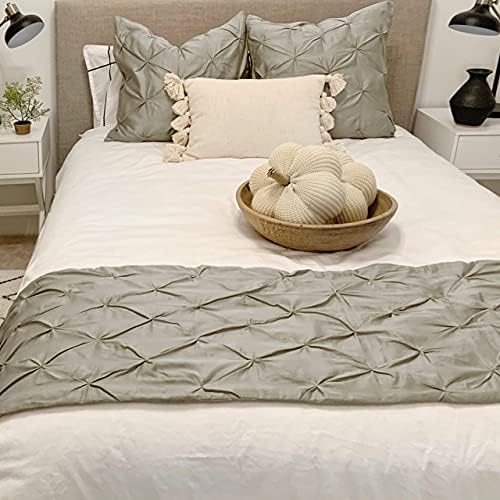KBC Linen King Size Bed Runner Set with 4 Pillow Shams