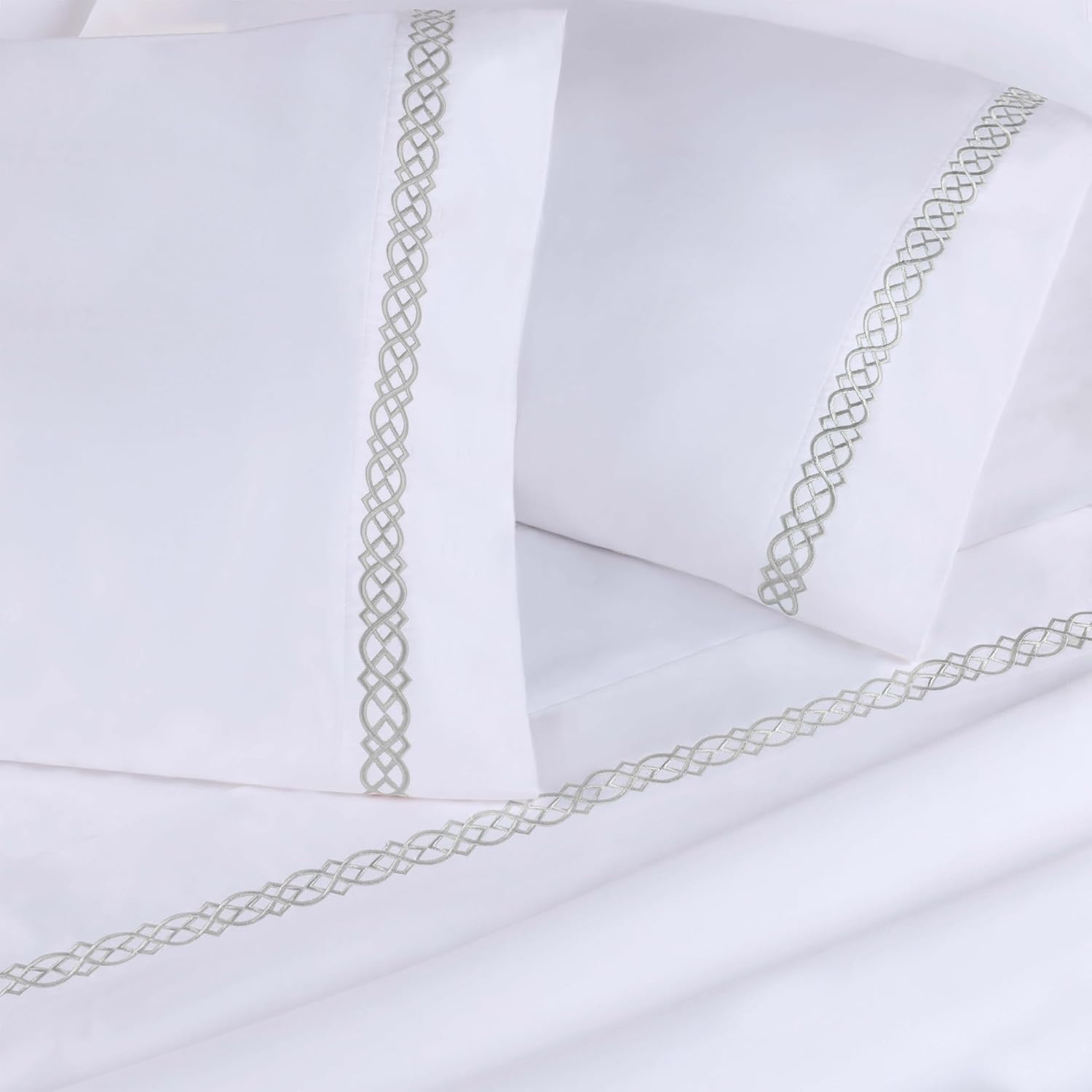 BLUENILEMILLS Egyptian Cotton Embroidered Pillowcase Set 2 Pack