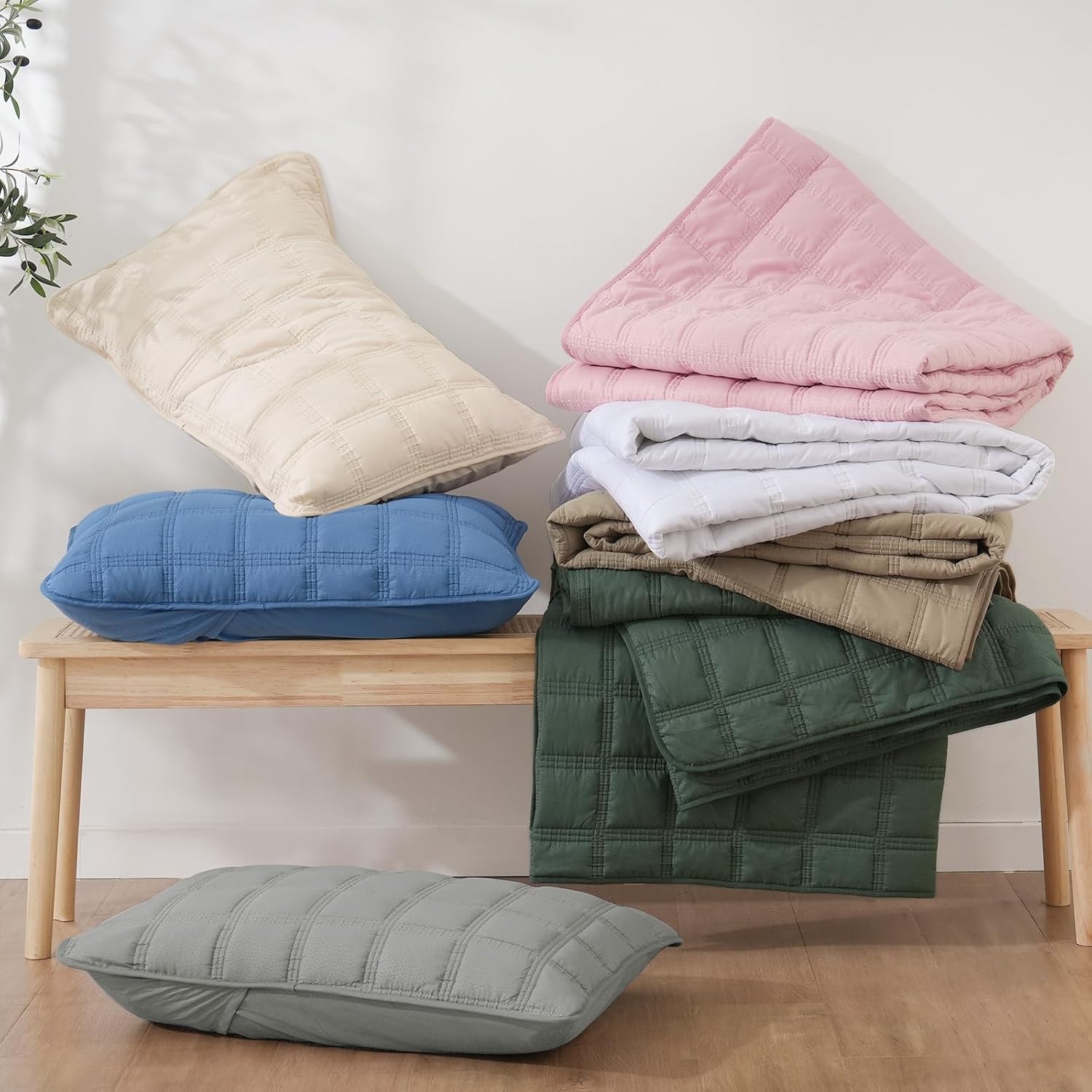 HiSnug Beige Quilt Set Queen Size 3 Pieces