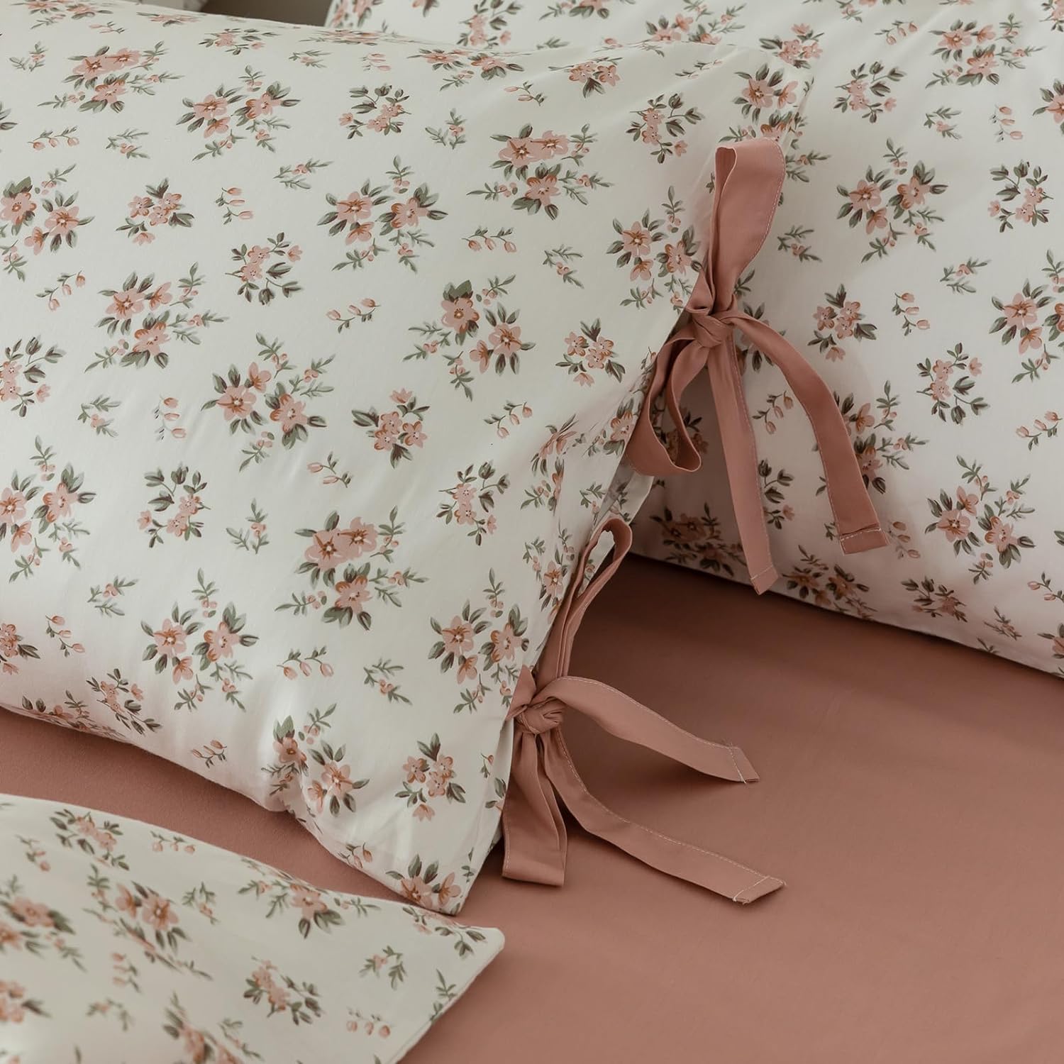 VM VOUGEMARKET Pink Flower Pillowcases 2PCS