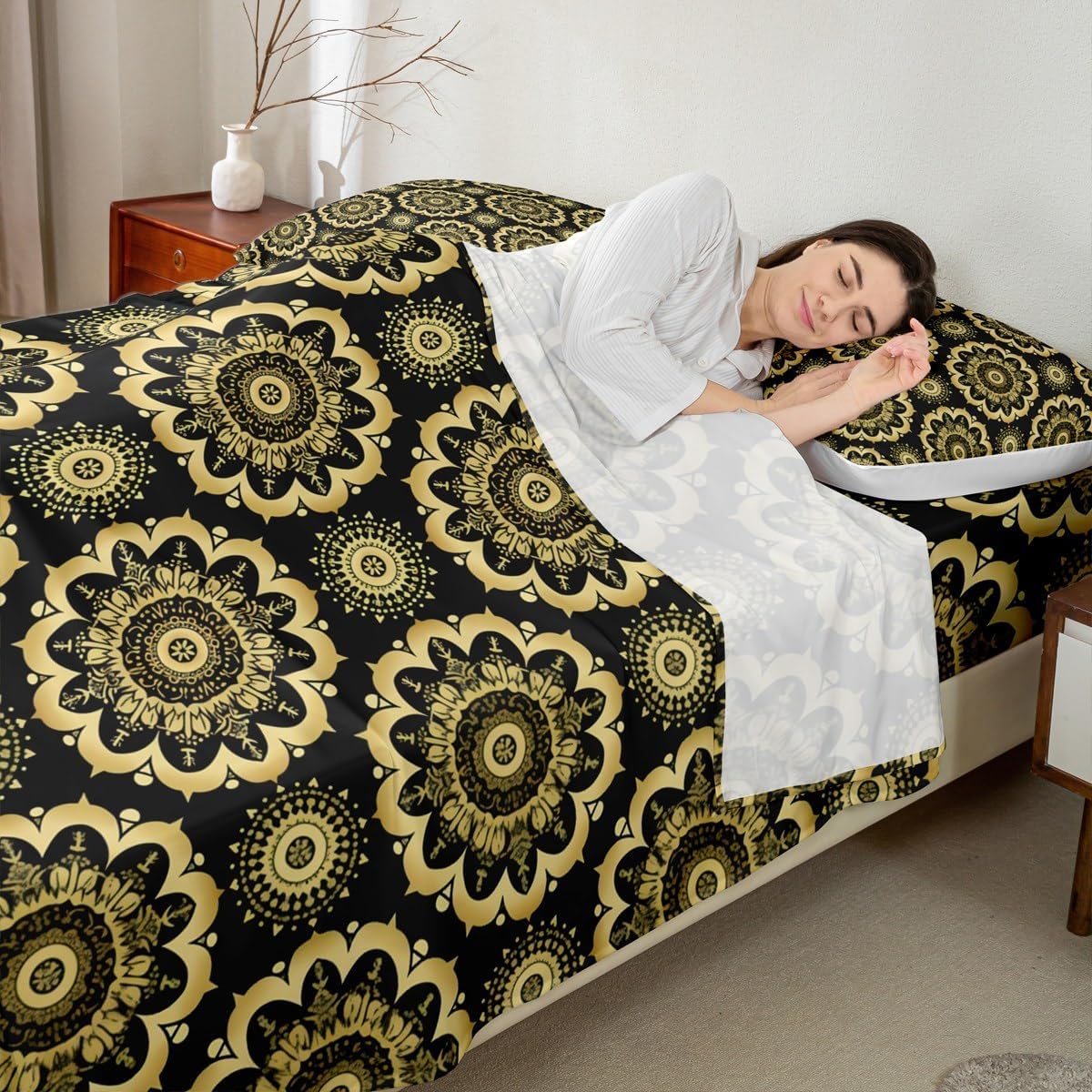 Jejeloiu Paisley Queen Sheet Set 4Pcs Microfiber