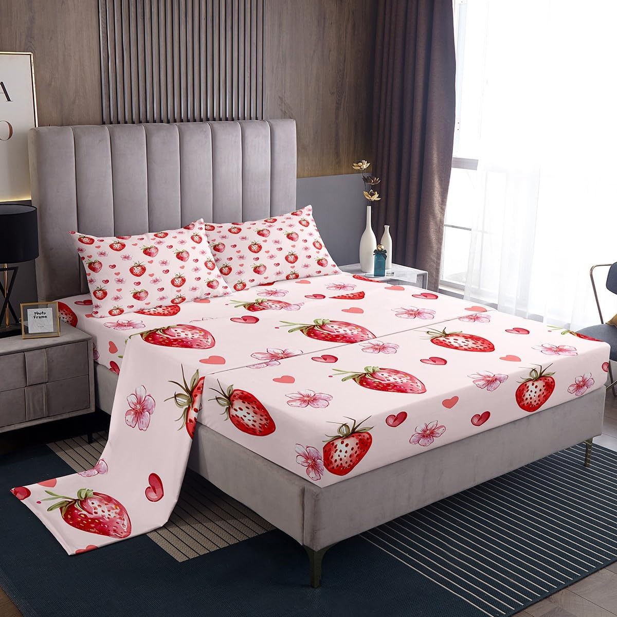 Jejeloiu Strawberry Bed Sheet Set King Size Kawaii