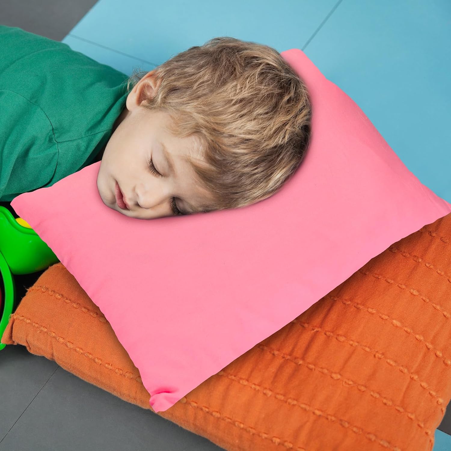 Kigley 6-Pack Mini Travel Pillows 14x9 Inch Soft Comfort