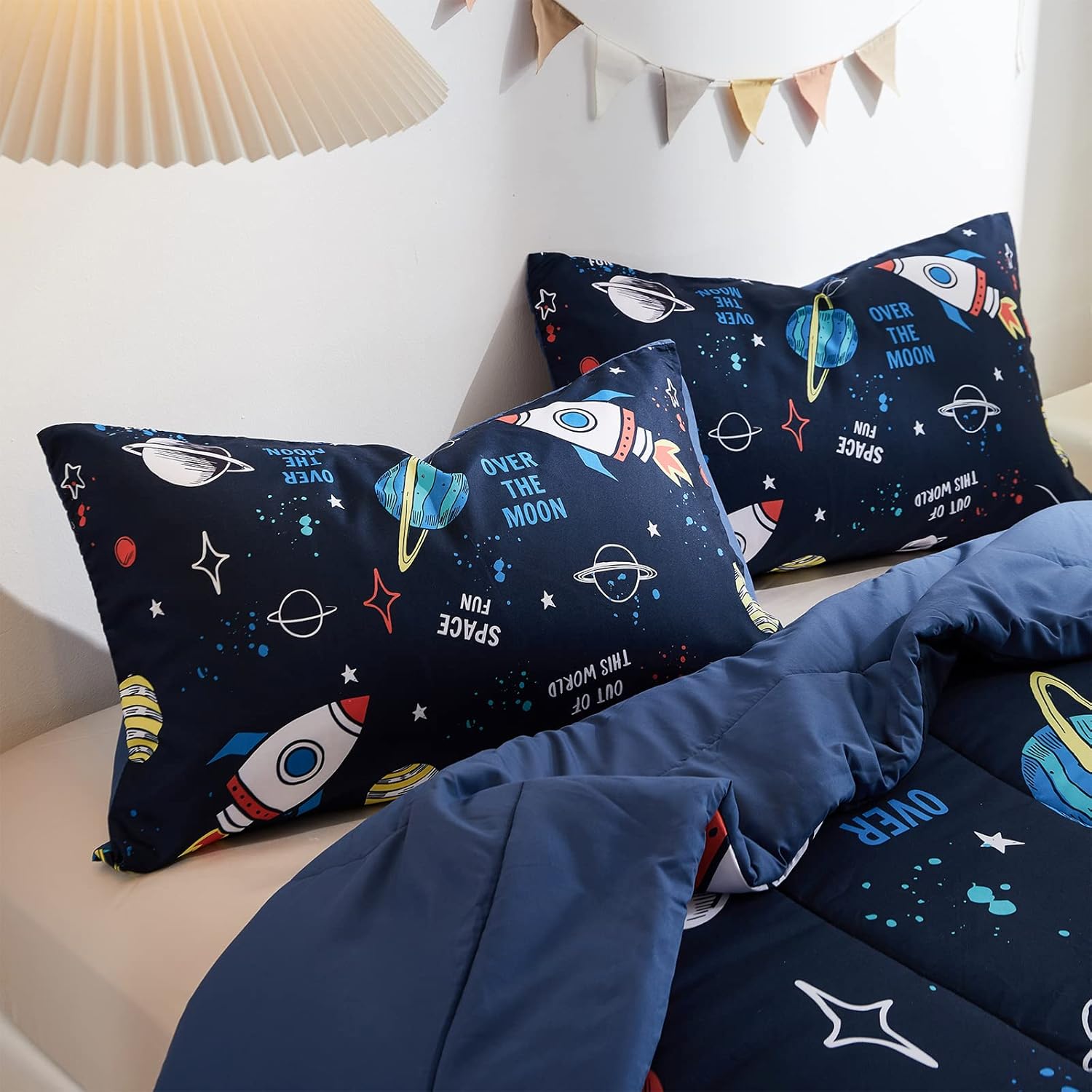 beeweed 3 Piece Kid Comforter Set Queen Size 1