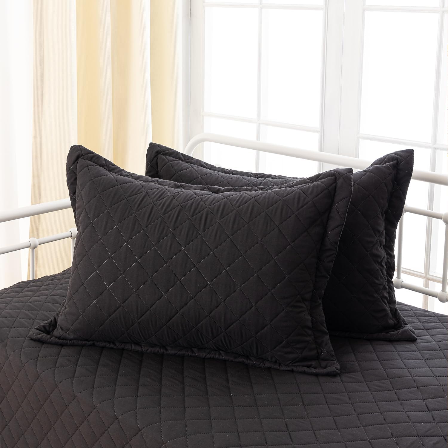 Feyocn 5-Piece Daybed Bedding Set - Geometric Print Comforter Shams