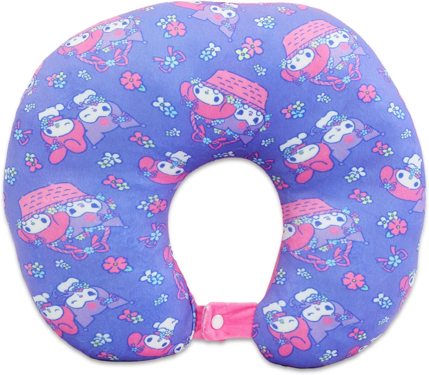 SANRIO Hello Kitty Travel Pillow and Blanket Set 1