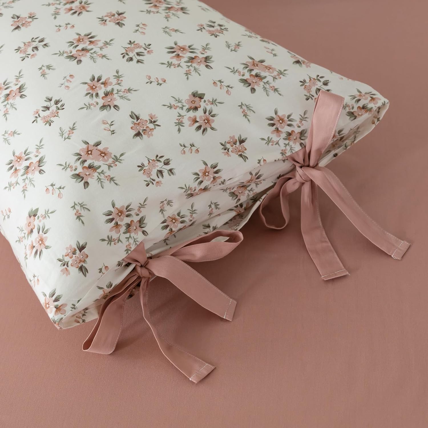 VM VOUGEMARKET Pink Flower Pillowcases 2PCS