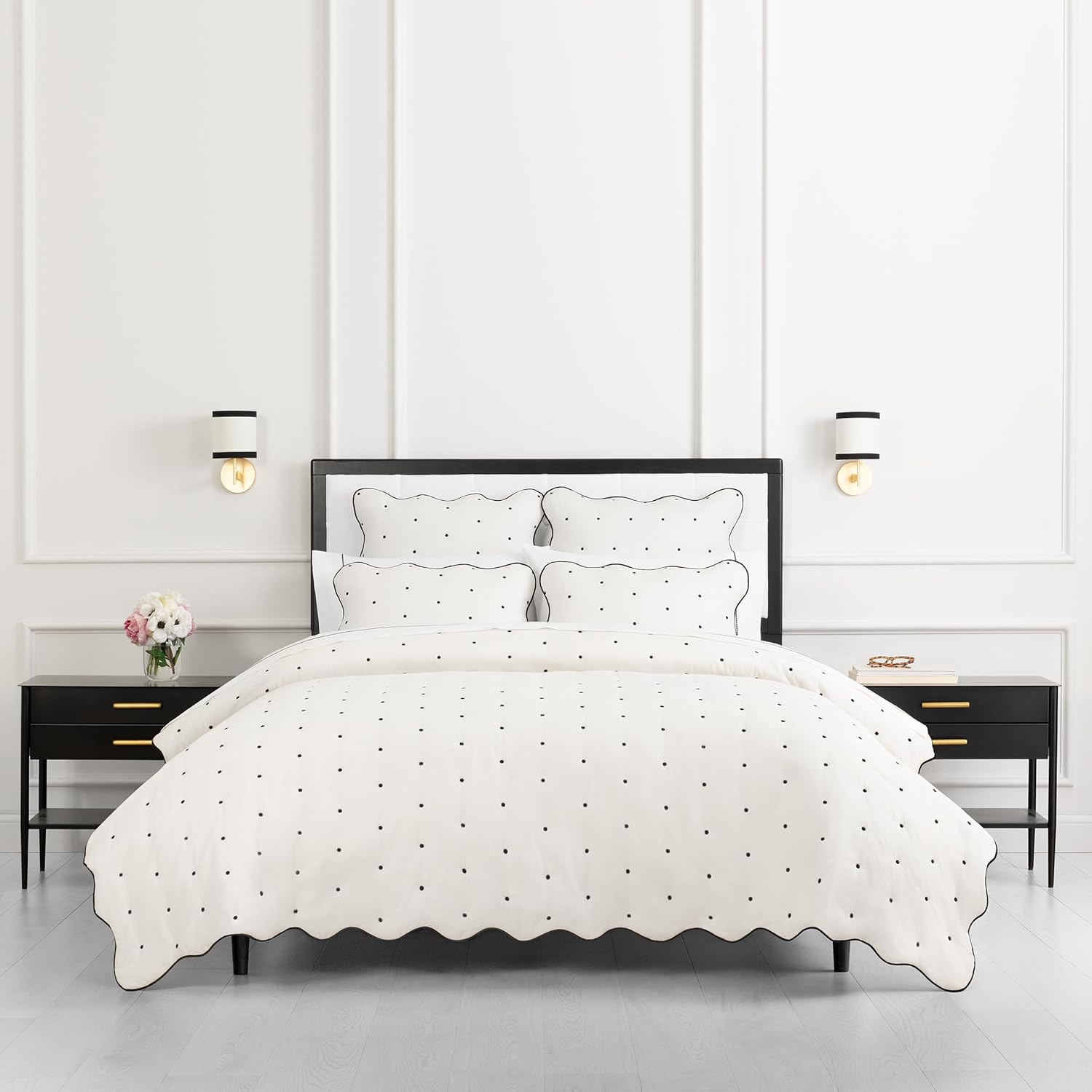 Kate Spade New York Scalloped Edge Twin Quilt Set