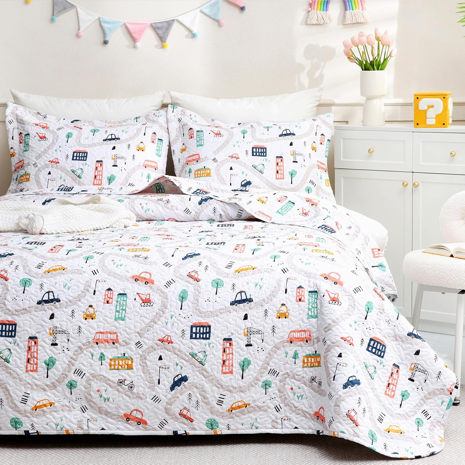 JSD Kids Quilt Set FullQueen Soft Lightweight Summer Bedspread with Pillow Shams