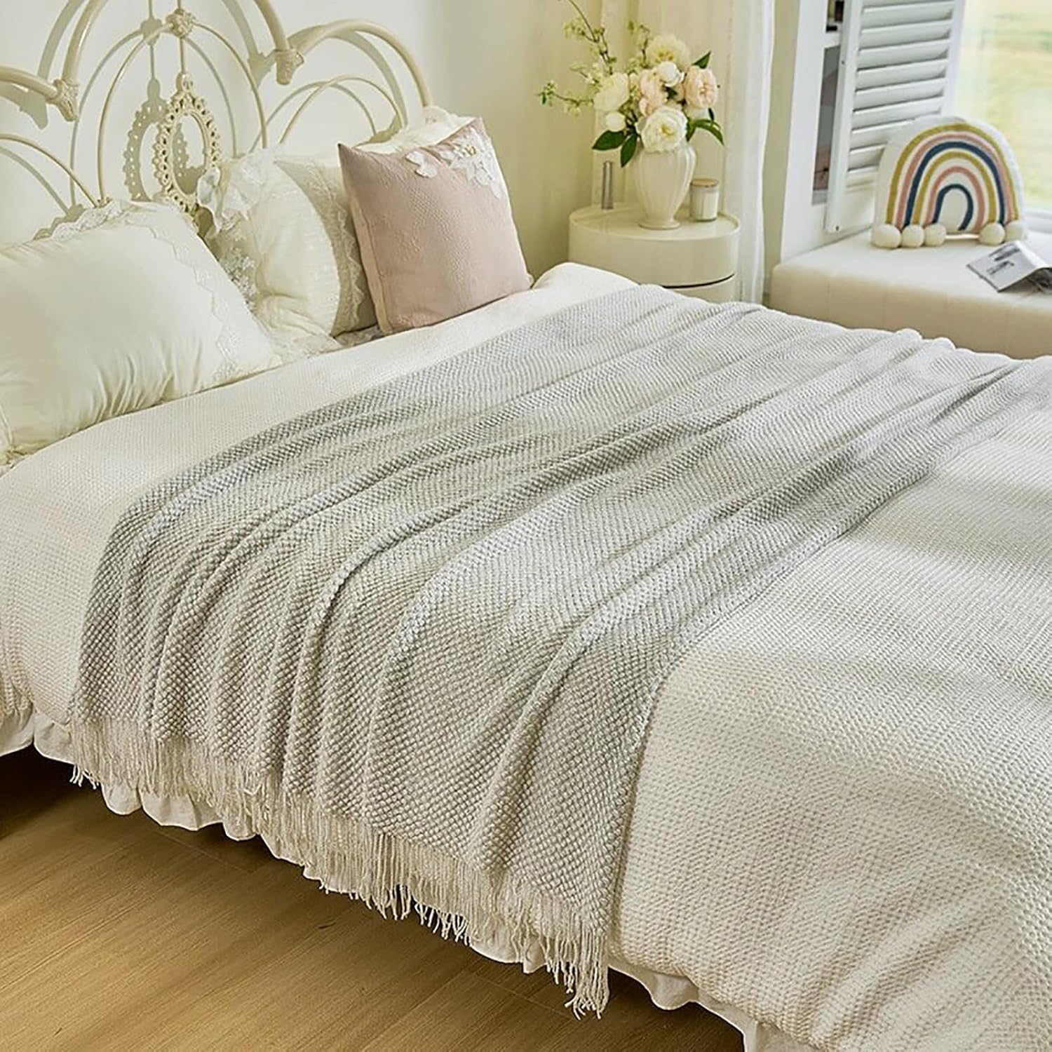 SUZEPER Light Grey King Bed Runner with Tassels
