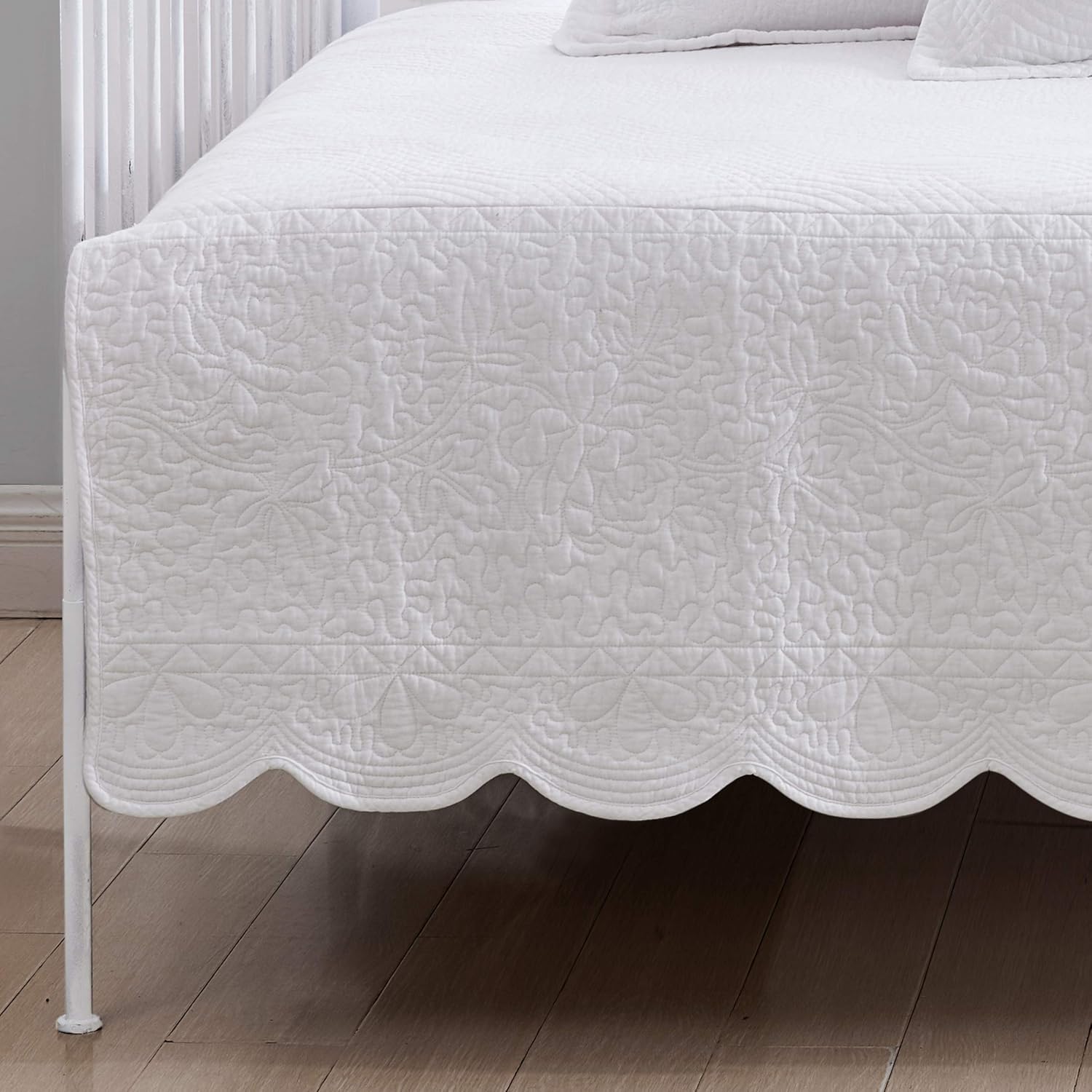 Laura Ashley Daybed Set - Trellis White 100 Cotton