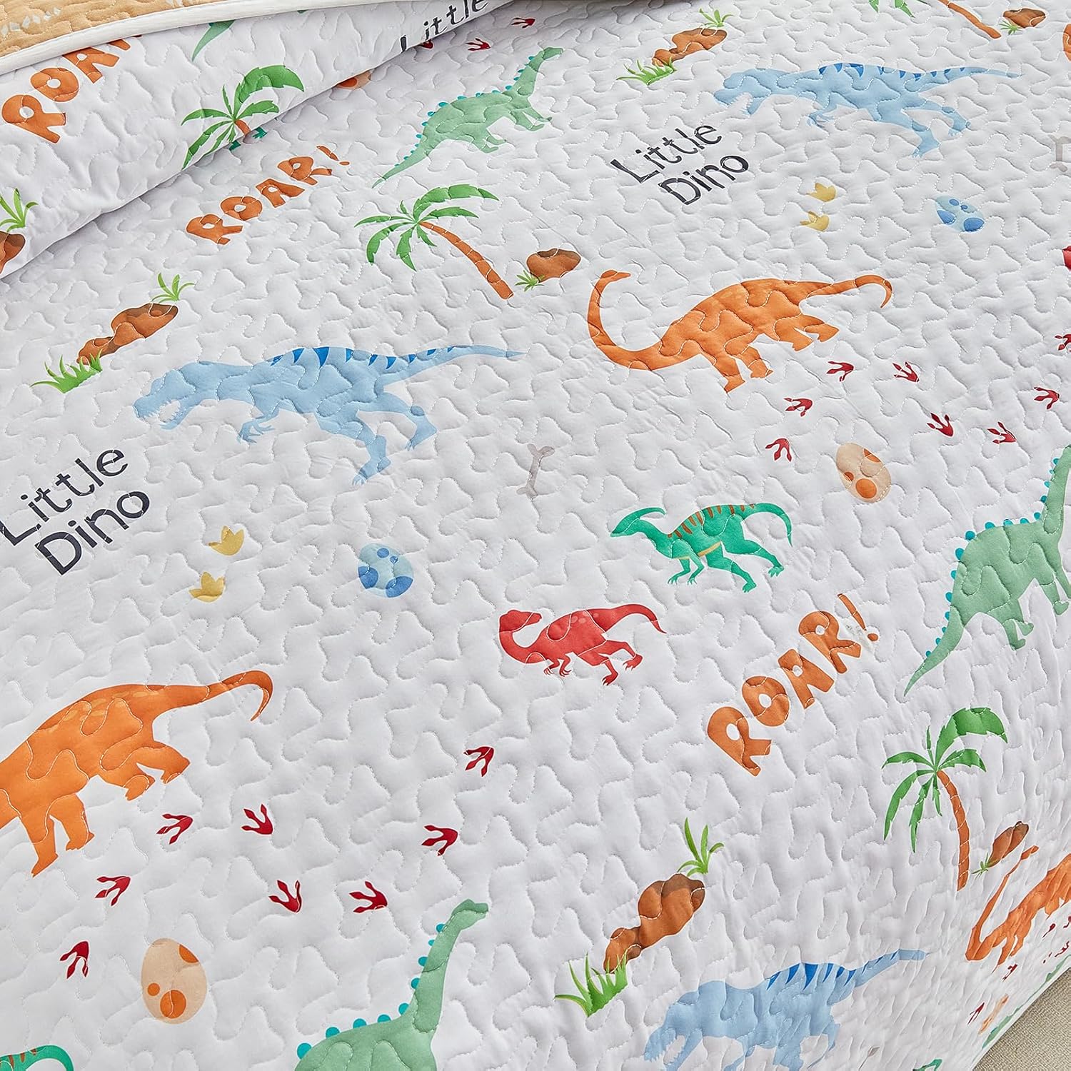 Joyreap 3-Piece Cotton Quilt Set with Dinosaurs Design