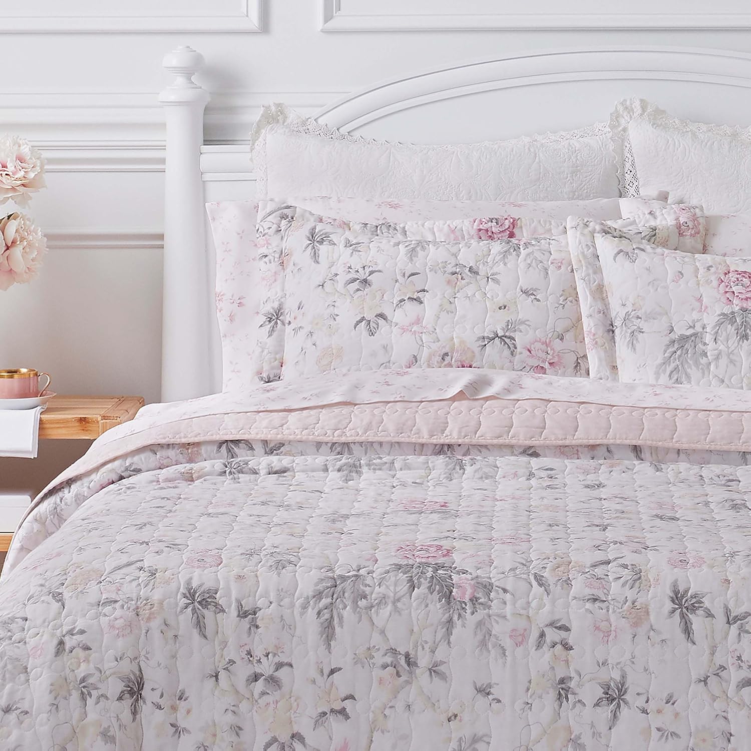 Laura Ashley Queen Quilt Set - Reversible Cotton with Shams