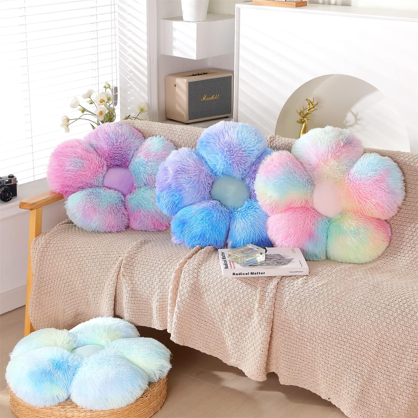 UGEYAO Faux Fur Flower Pillow - Rainbow Purple 197 Inches