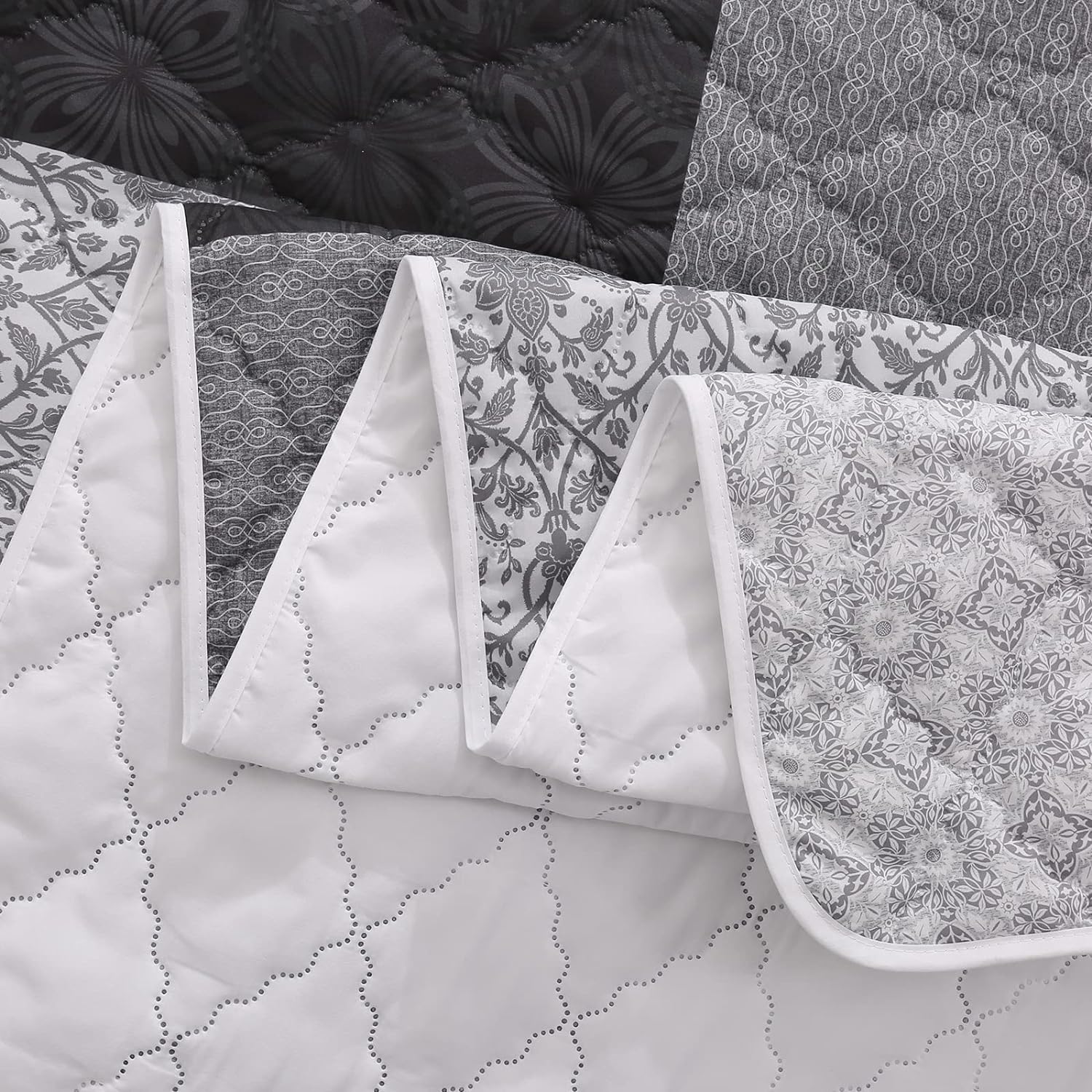 BALAPET Oversized King Bedspread Set with Plaid Patchwork