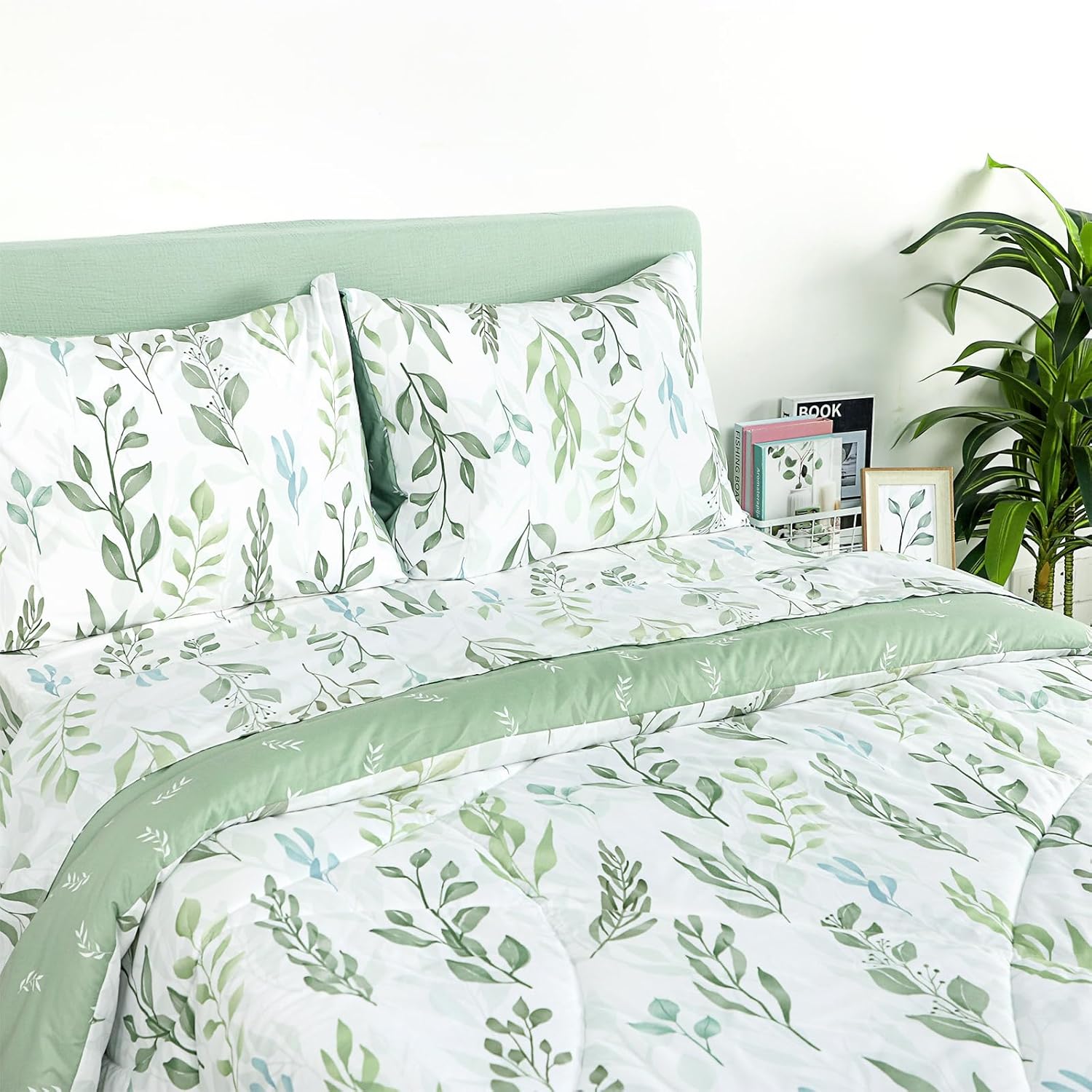 DILIMI 5-Piece Reversible Comforter Set for Girls 1