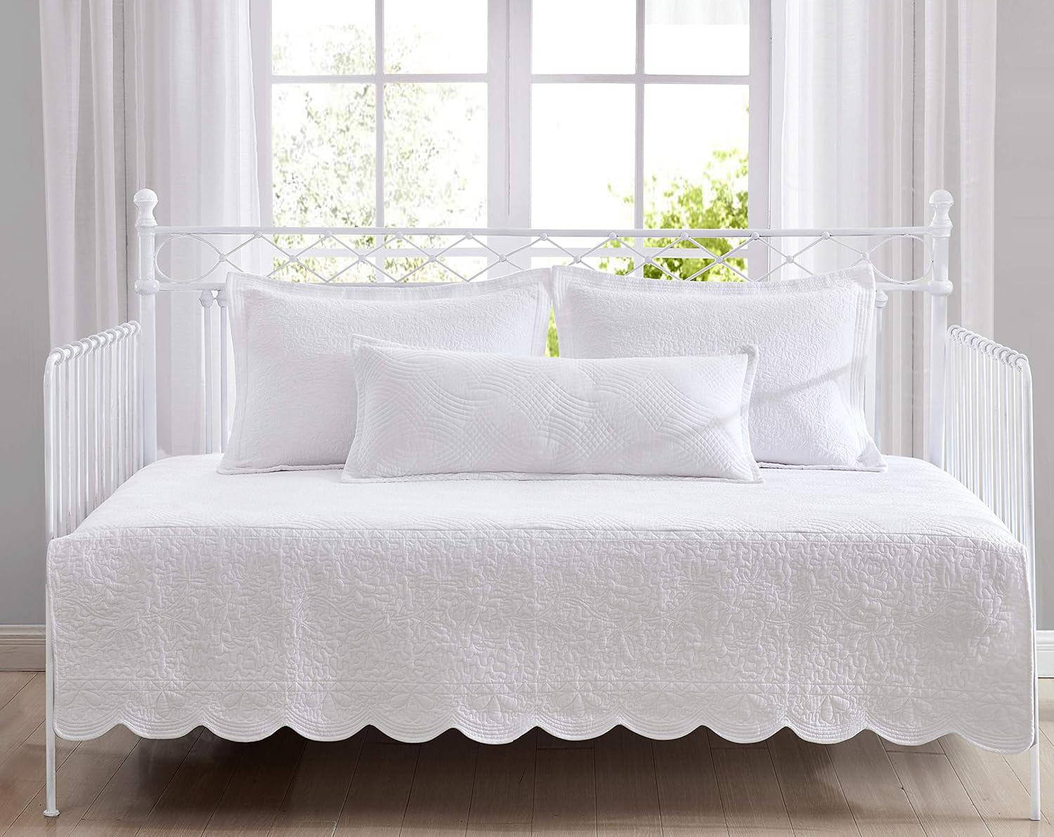 Laura Ashley Daybed Set - Trellis White 100 Cotton