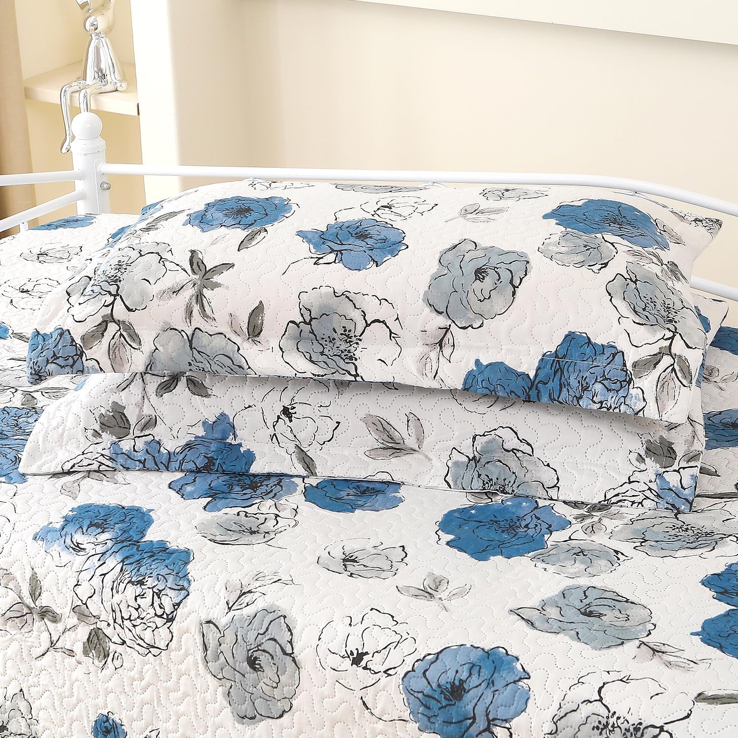 Hailea 3-Piece Twin Daybed Cover Set 1