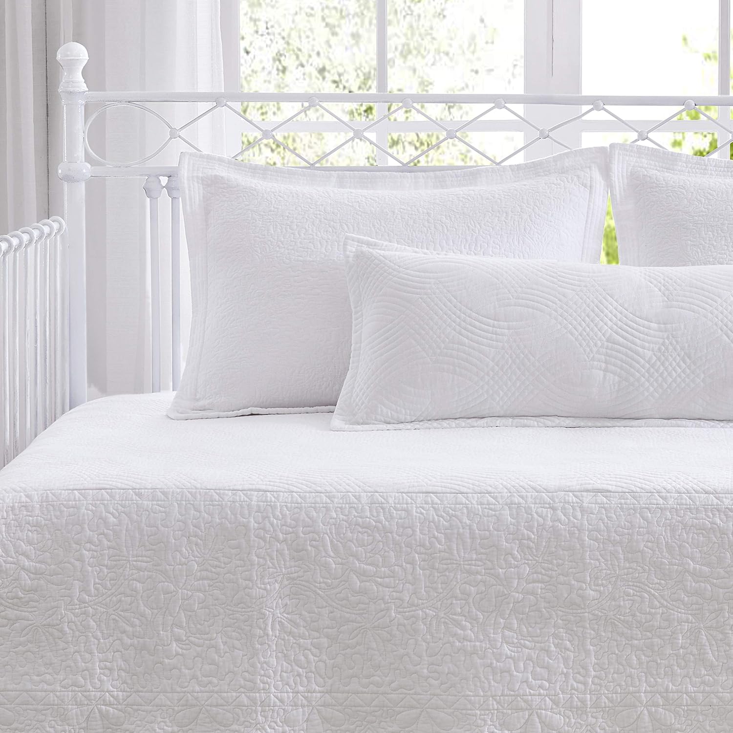 Laura Ashley Daybed Set - Trellis White 100 Cotton