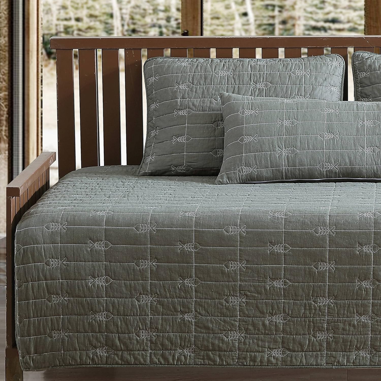 Eddie Bauer Daybed Set in Troutdale Green