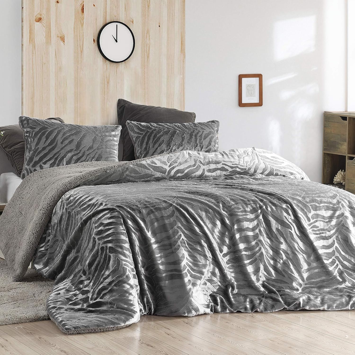 DormCo Primal Zebra Comforter Set Twin XL