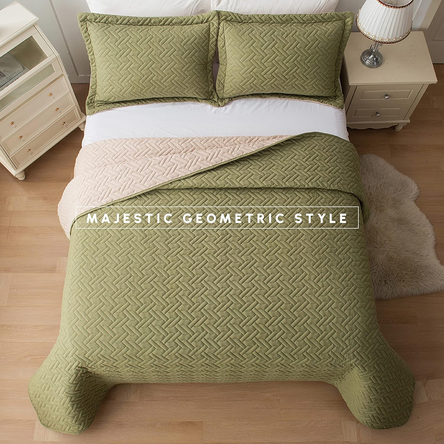 Elegant Comfort Reversible Quilt Set - Sage Cream
