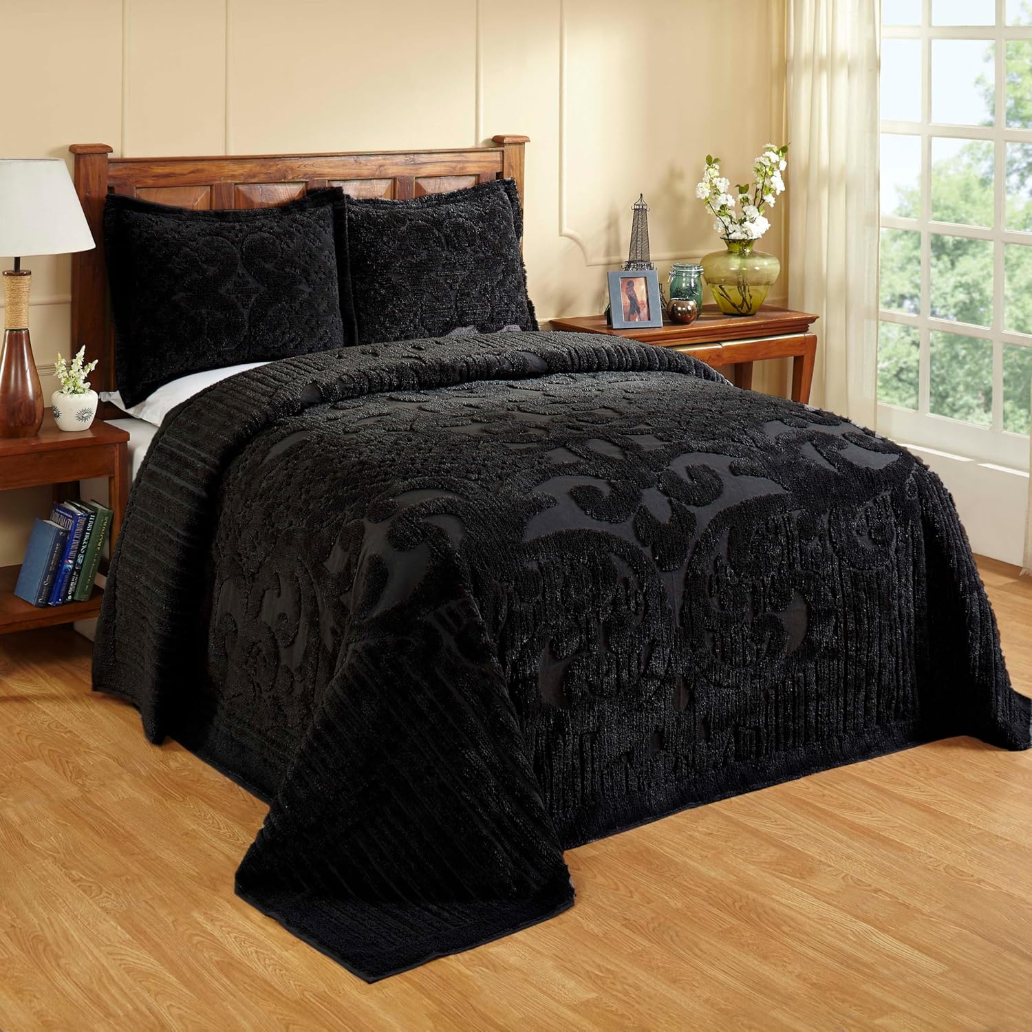 Better Trends Chenille Queen Bedspread Black
